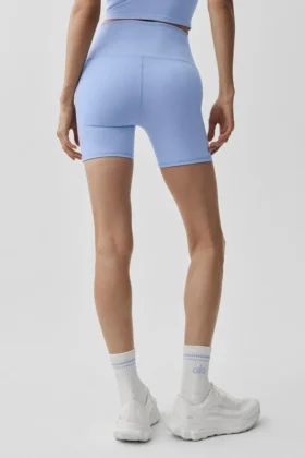 Pantalón corto de ciclista High-Waist Airbrush de 5″ – Azul Provenza claro