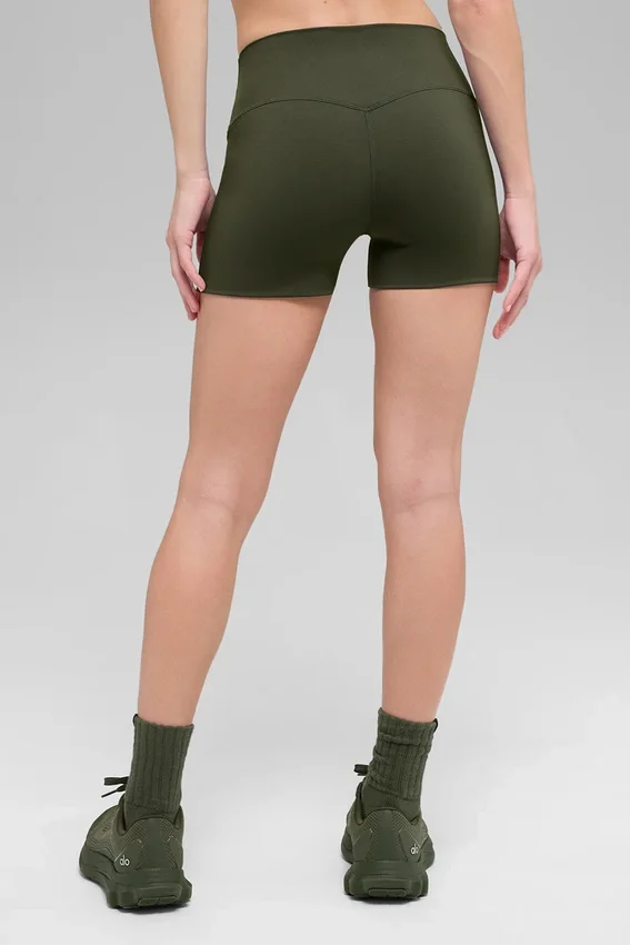 Pantalón corto de compresión de 3" Alo Softsculpt High-Waist — Verde oliva