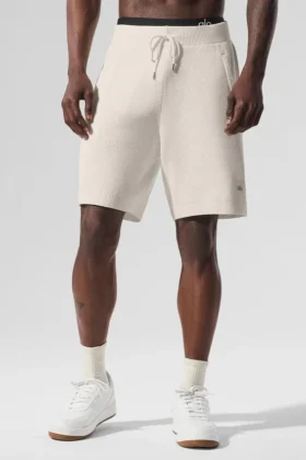 Pantalón corto de punto tipo jersé «Sports Club» de 7" – Marfil