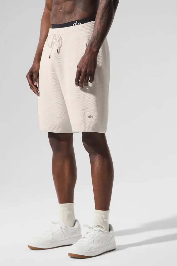 Pantalón corto de punto tipo jersé «Sports Club» de 7" – Marfil