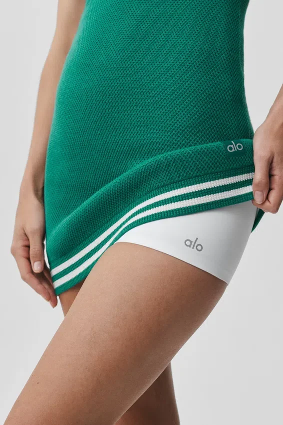 Pantalón corto de talle medio Alo Softsculpt de 2" — Blanco