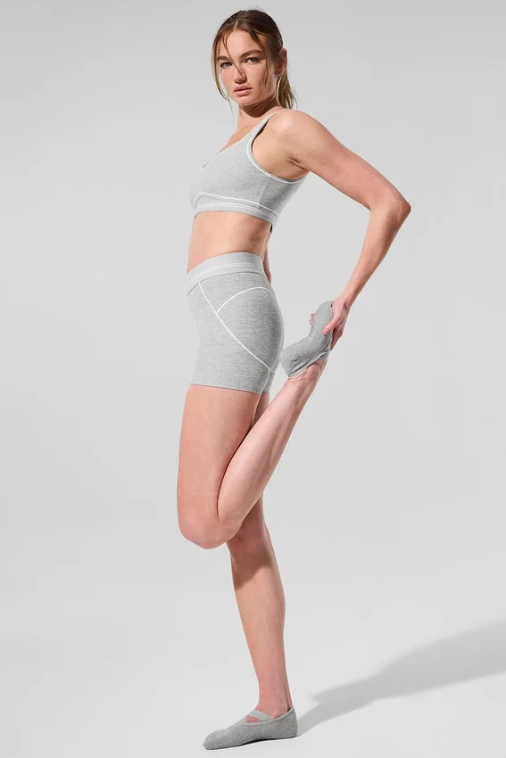 Pantalón corto High-Waist «Heart Throb» de Alosoft de 4” — Gris jaspeado deportivo/Blanco