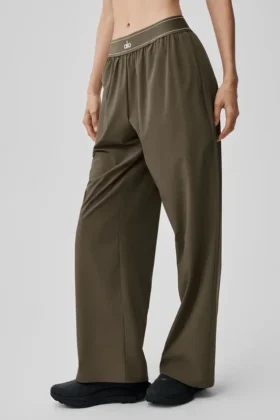Pantalón de traje (corte regular) – Olive Tree