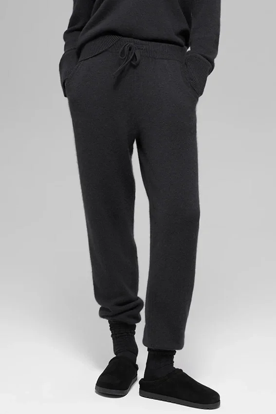 Pantalón jogger de lana y cachemira High-Waist New Class — Negro