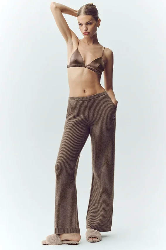 Pantalón recto de cachemira High-Waist Northstar — Alpine Cocoa Heather