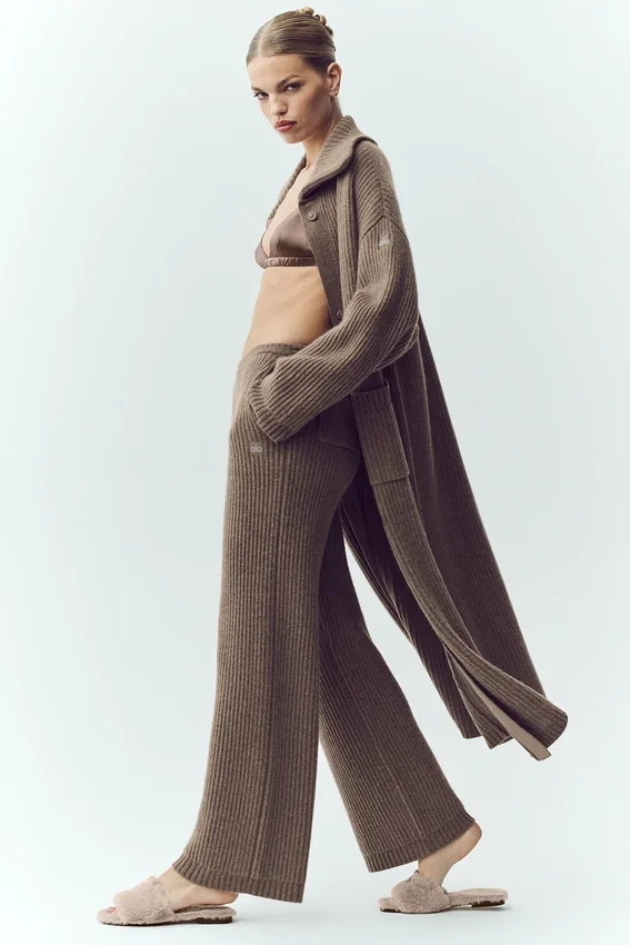 Pantalón recto de cachemira High-Waist Northstar — Alpine Cocoa Heather