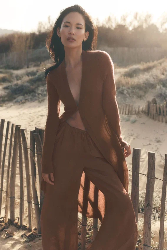 Pantalón recto High-Waist «Golden Hour» semitransparente — Marrón «Sun Kissed»