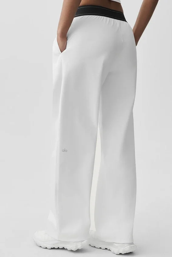 Pantalón Suit Up (corte regular) - Blanco/Negro