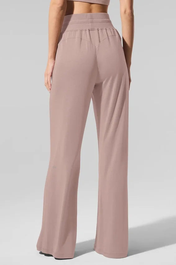 Pantalones acampanados de estilo lounge, delicados y semitransparentes - Gris topo
