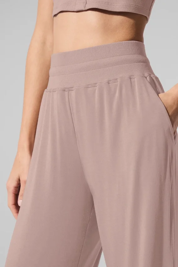 Pantalones acampanados de estilo lounge, delicados y semitransparentes - Gris topo