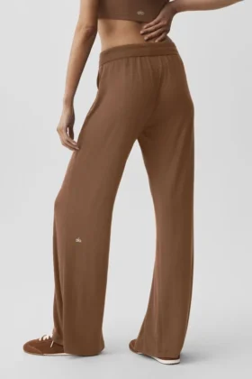 Pantalones acampanados de estilo lounge, delicados y semitransparentes – Marrón bronceado