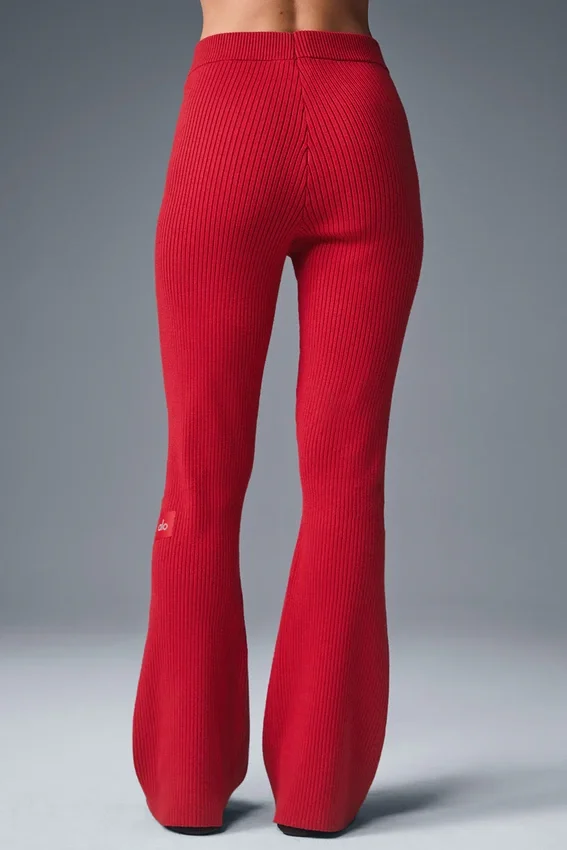 Pantalones acampanados High-Waist de punto vaquero — Rojo intenso/Rojo intenso oscuro