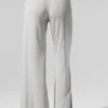 Pantalones acampanados semitransparentes y delicados para estar por casa — Gris jaspeado deportivo