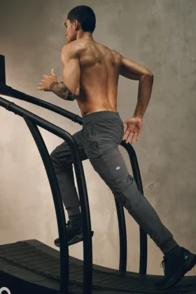 Pantalones Co-Op (corte regular) - Antracita