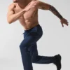 Pantalones Conquer Pulse - Azul marino