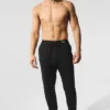 Pantalones Conquer Revitalize - Negro