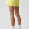 Pantalones cortos Alumni - Amarillo sol