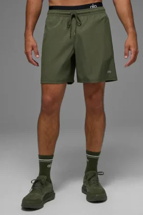 Pantalones cortos Circuit de 7″ – Verde oliva