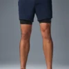Pantalones cortos Conquer React 2 en 1 de alto rendimiento - Azul marino/Negro