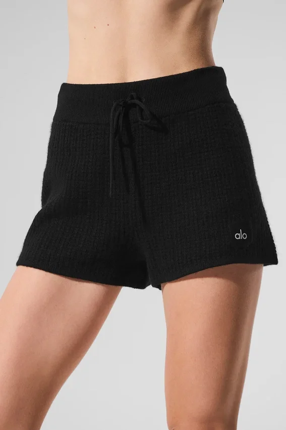 Pantalones cortos de cachemira High-Waist con tejido de gofre mullido - Negro