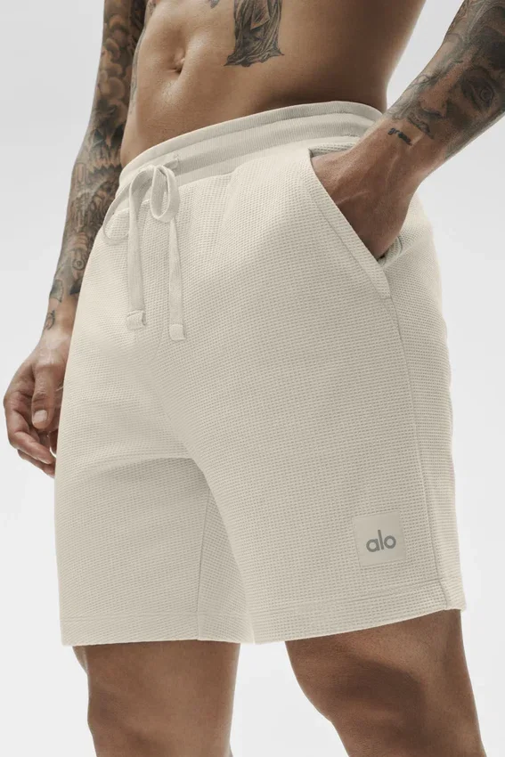 Pantalones cortos de chándal de punto waffle de 7" - Color hueso