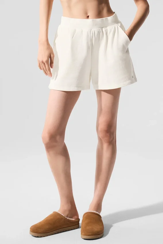 Pantalones cortos de chándal Low Key — Marfil