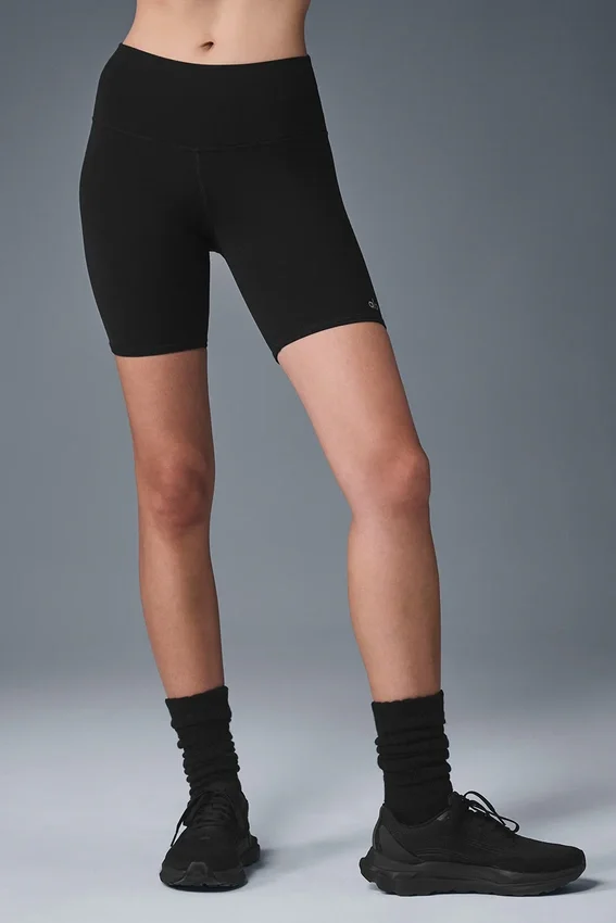 Pantalones cortos de ciclista High-Waist de 7" – Negro