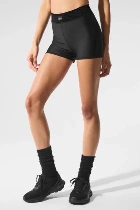 Pantalones cortos de cintura alta de la línea High-Waist Airlift — Negro