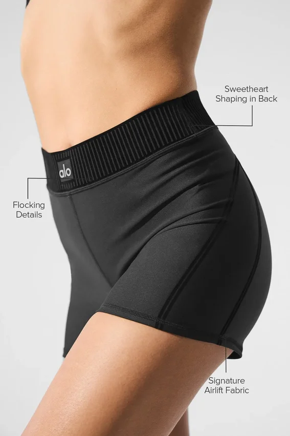 Pantalones cortos de cintura alta de la línea High-Waist Airlift — Negro