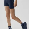 Pantalones cortos de cintura alta «Heart Throb» de 4" con estampado «Airbrush» - Azul marino/Blanco