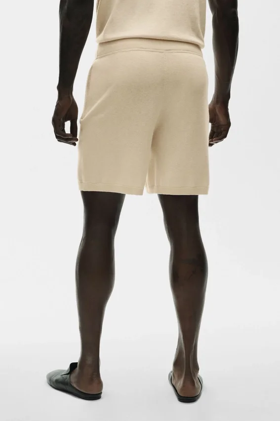 Pantalones cortos «Ever Soft» de algodón y cachemira de 7" - Beige arena