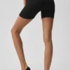 Pantalones cortos «Favorite» de 5" sin costuras y con tejido acanalado - Negro
