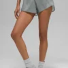 Pantalones cortos Game Time - Gris lunar