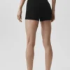 Pantalones cortos High-Waist sin costuras de modal acanalado de 4" - Negro