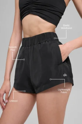 Pantalones cortos High-Waist «Socialite» – Negro