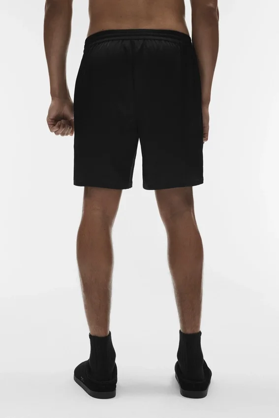 Pantalones cortos «Satin Horizon» de 7" - Negro