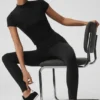Pantalones cortos sin costuras con cuello alto de punto calado - Negro
