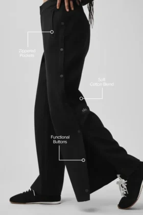Pantalones Cosmopolitan con botones a media altura – Negro