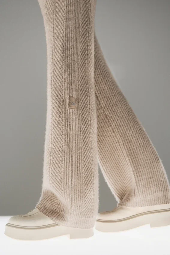 Pantalones de cachemira de corte ancho «Winter Magic» — Flax Heather