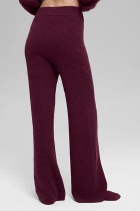 Pantalones de cachemira High-Waist con tejido de panal mullido – Burdeos