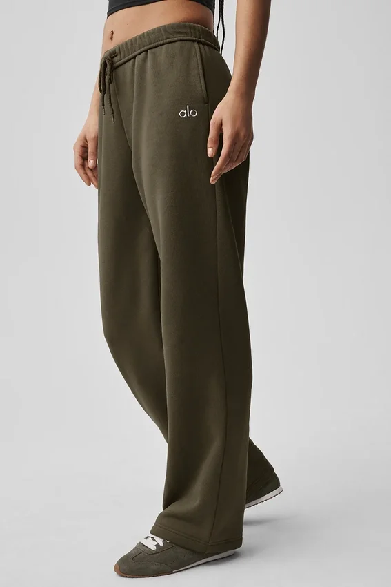 Pantalones de chándal Accolade de corte recto - Olive Tree