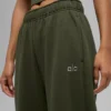 Pantalones de chándal Accolade de corte recto - Verde oliva