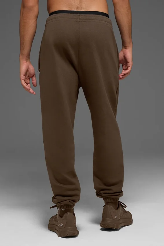 Pantalones de chándal de felpa gruesa con puños «Renown» – Espresso