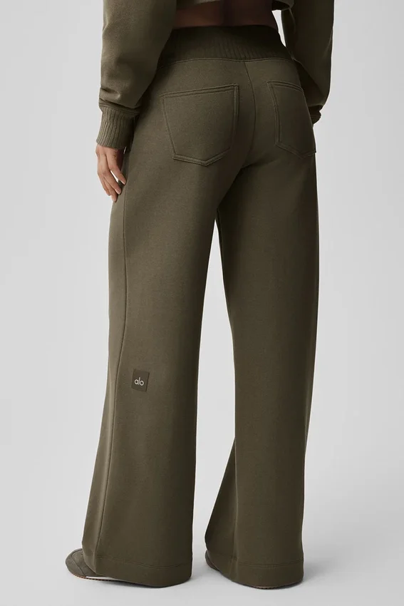 Pantalones de chándal Serenity de corte ancho - Olive Tree