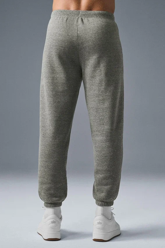 Pantalones de chándal Triumph Restore - Gris, mezcla de tres tejidos