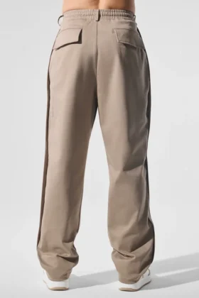 Pantalones de pierna recta Edition Sueded – Gravel