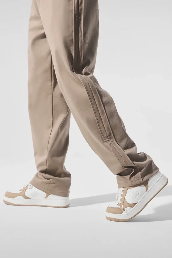 Pantalones de pierna recta Edition Sueded - Gravel