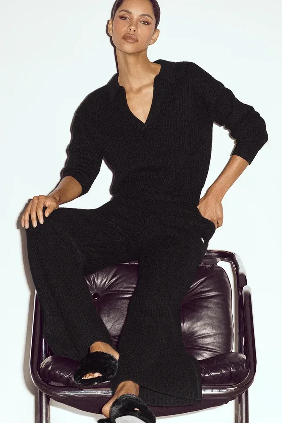 Pantalones High-Waist de cachemira, corte recto - Negro