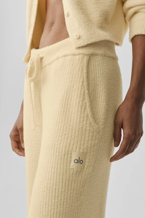Pantalones High-Waist y pierna ancha «Snuggle up Jersé» — Amarillo candlelight