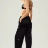 Pantalones Silk Luminous (corte regular) - Negro